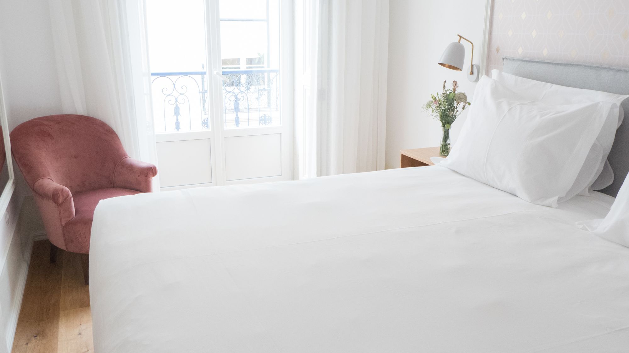 Boutique Chiado Suites Лиссабон Экстерьер фото