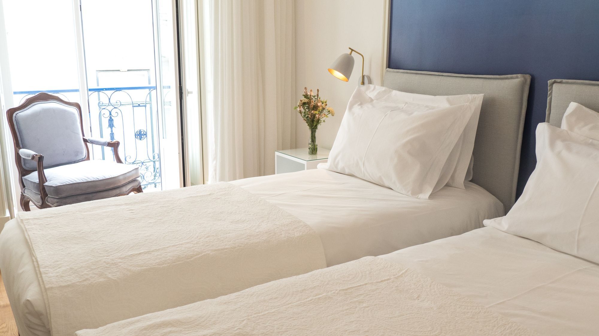 Boutique Chiado Suites Лиссабон Экстерьер фото